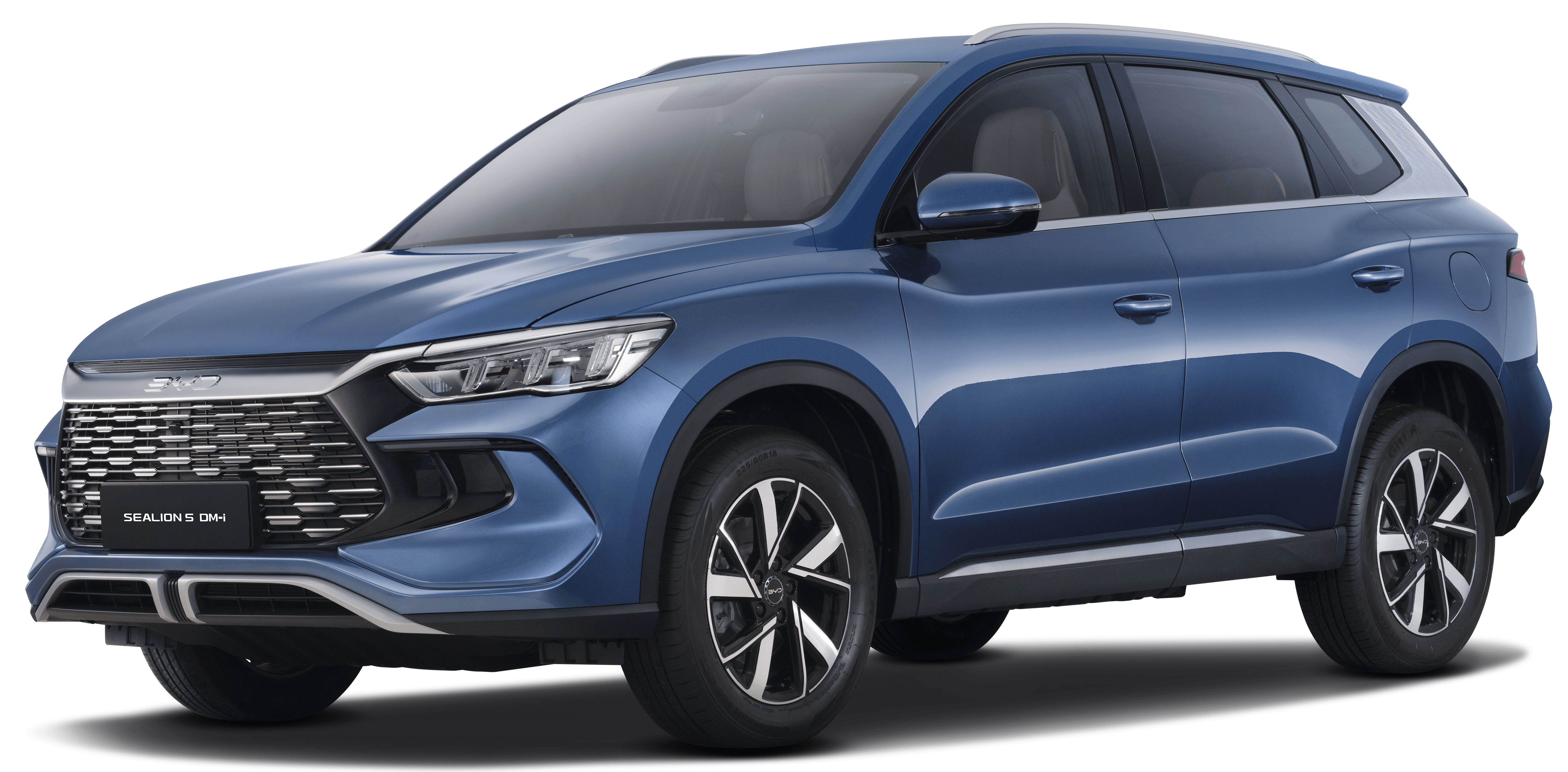 BYD Sealion 5 DM-i compact SUV